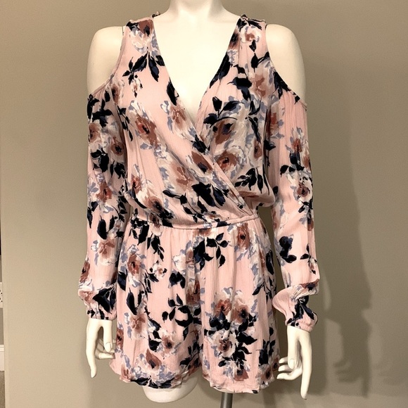 one clothing Pants - 𝅺ONE ❤️ Clothing Los Angeles Pink Floral Cold Shoulder Romper